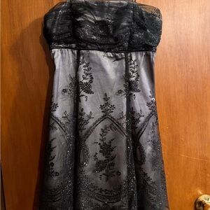 Elegant Black/Silver Dress